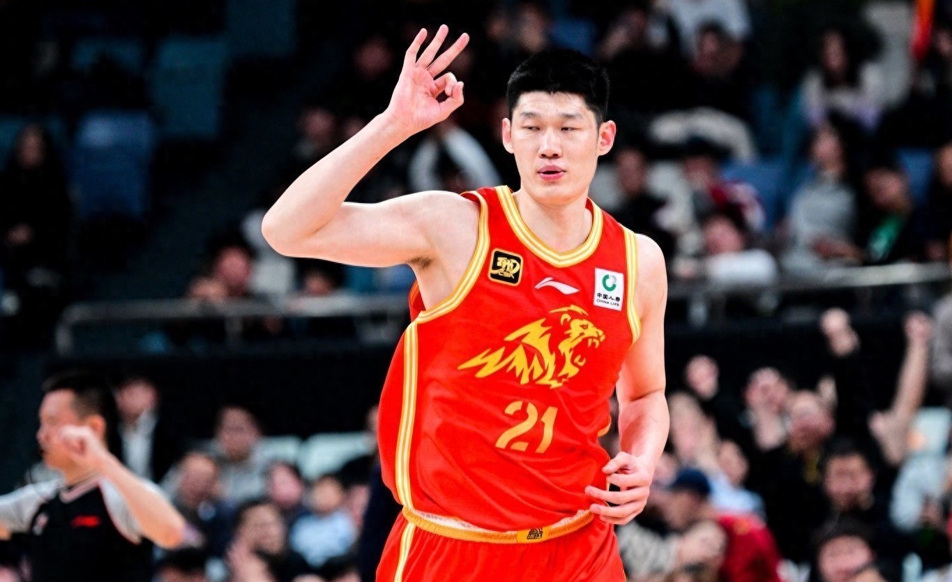 天津队逆转辽宁队，胡金秋状态火热的简单介绍