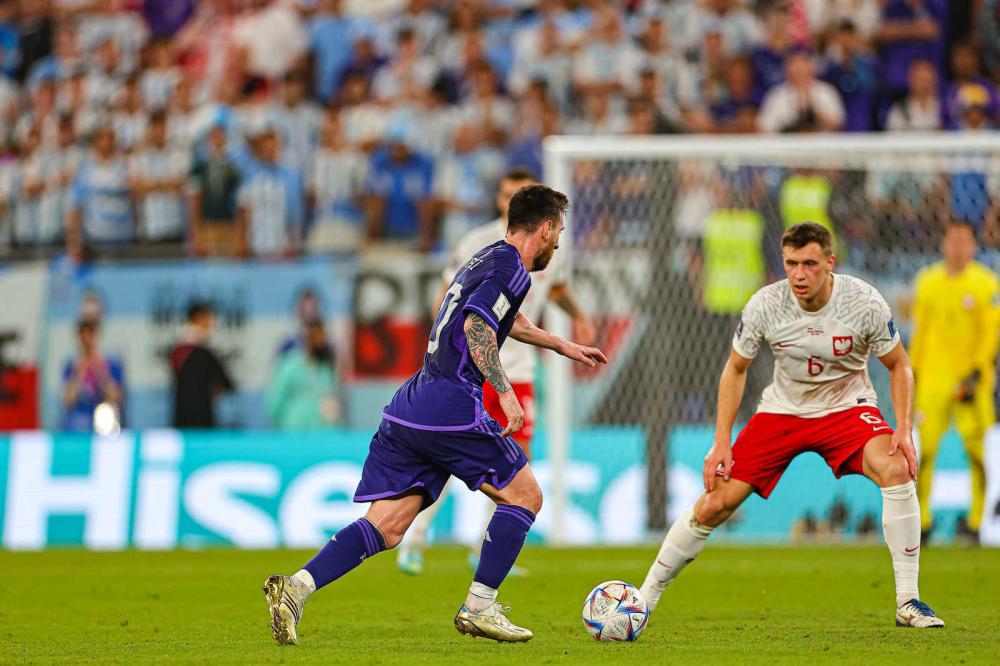 包含波兰队力克葡萄牙队，王皓带队取胜的词条