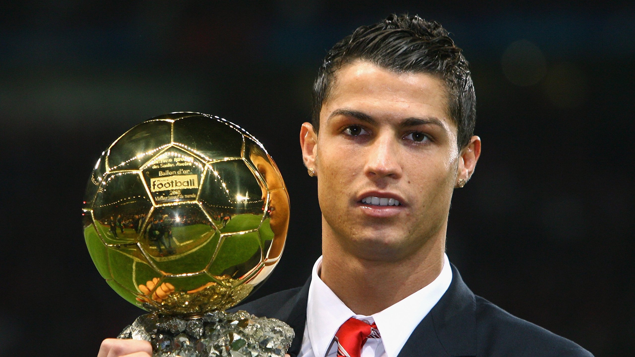 布鲁诺一锤定音终结悬念，日本提前出线导演西班牙惊魂夜